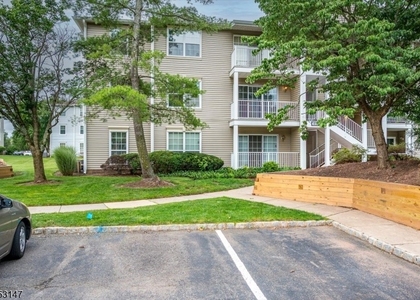 57 Lindsey Ct - Photo 1