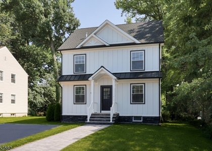 941 South Ave - Photo 1