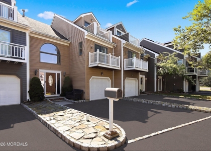 137 Marina Bay Court - Photo 1