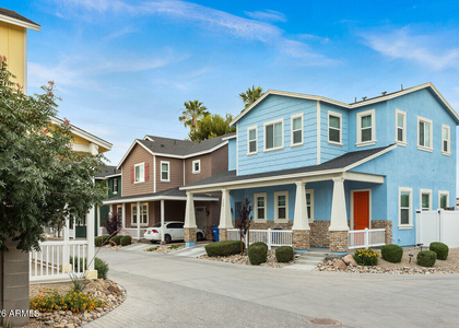16875 N 12th Street - Photo 1