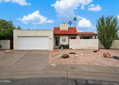 5520 N 77th Place - Photo 1