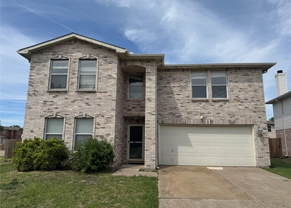 4612 Bellcrest Drive - Photo 1