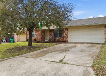 1813 Arkansas Street - Photo 1