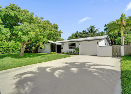 1250 Sw 4th Street - Photo 1