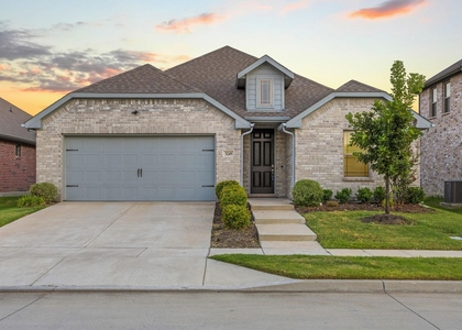 3249 Glorioso Drive - Photo 1