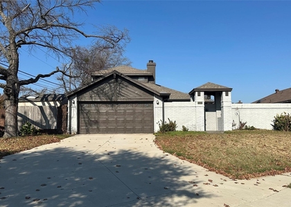 3925 Capricorn Court - Photo 1