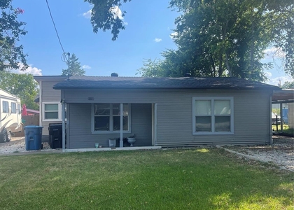 1018 Dubois Street - Photo 1
