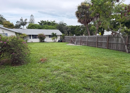 3778 Nokomis Avenue - Photo 1