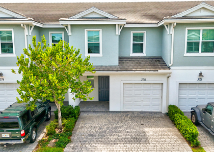 576 Parsons Way - Photo 1