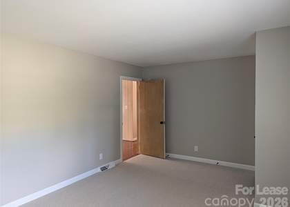103 Abingdon Circle - Photo 1