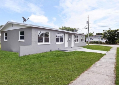 968 W 9th Street - Photo 1