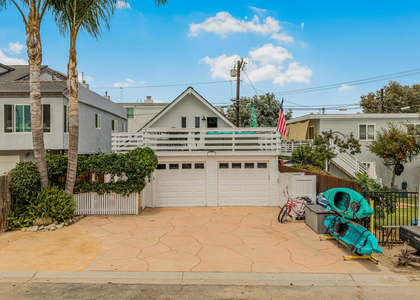 345 Hollywood Boulevard - Photo 1
