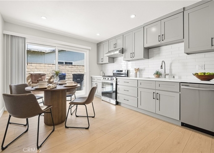 4141 E Addington Circle - Photo 1