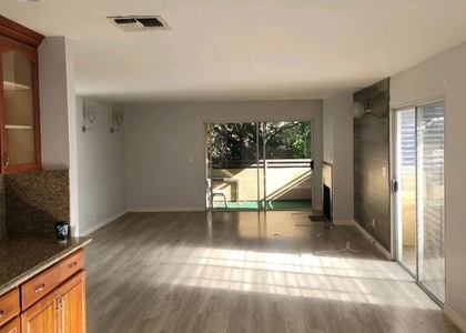 1200 S Shenandoah Street - Photo 1