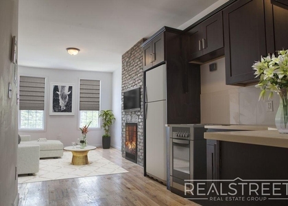 106 Moore Street - Photo 1
