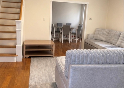 10815 97th Avenue - Photo 1
