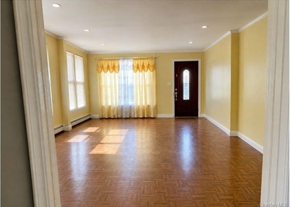10436 109th Street - Photo 1