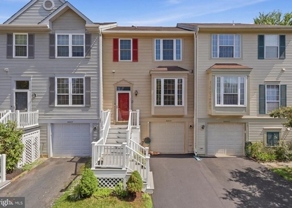 46645 Brownwood Square - Photo 1