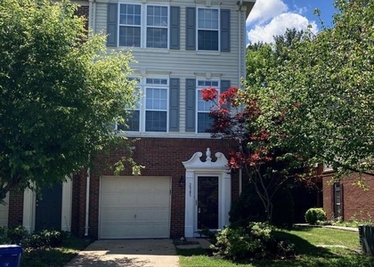 2985 Huntington Grove Square - Photo 1