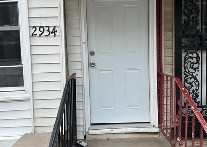 2934 W Wishart Street - Photo 1