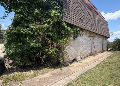 2303 Barton Village Cir - Photo 1