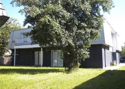 302 Carmen Ct - Photo 1