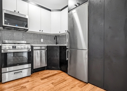 29 Marcus Garvey Boulevard - Photo 1