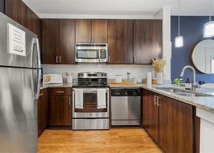 131 Ponce De Leon Avenue - Photo 1