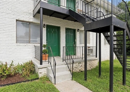 696 Hill Street - Photo 1