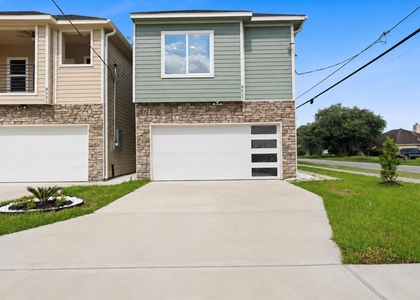 8027 Virgil Street - Photo 1