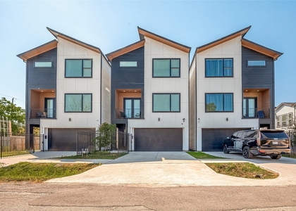 2726 Anita Street - Photo 1