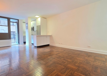 East 35 Street - Photo 1