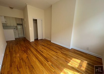 East 84 Street - Photo 1