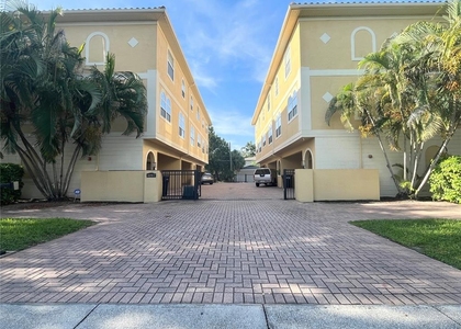 4207 W North A Street - Photo 1