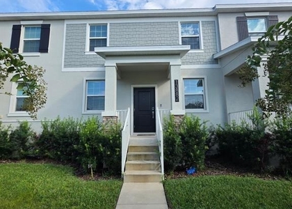 13882 Title Way - Photo 1