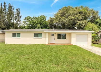 1040 San Luis Drive - Photo 1