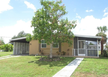 21267 Gladis Avenue - Photo 1