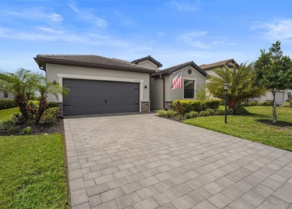 15522 Islandwalk Avenue - Photo 1