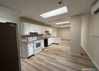 69 Congress Avenue - Photo 1