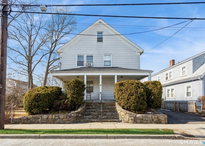 18 Parker Avenue - Photo 1