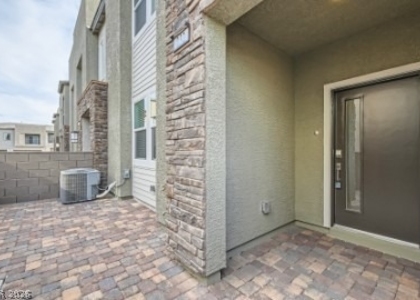 232 Oliver Peak Avenue - Photo 1