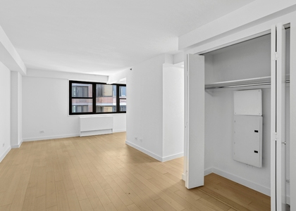 East 39th Street - Photo 1