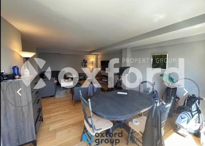 East 25th Street - Photo 1