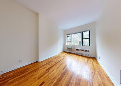 East 84th Street - Photo 1