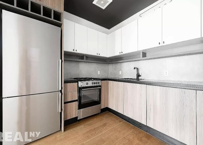 Newkirk Avenue - Photo 1