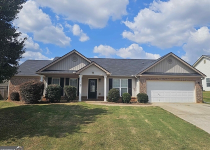 1746 Tugalo Drive - Photo 1