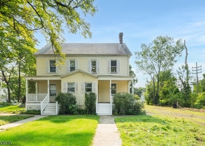37 Bowers Ln - Photo 1
