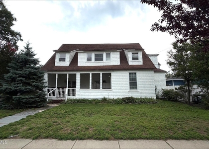 80 Shore Boulevard - Photo 1
