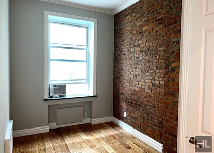 East 16th Street - Photo 1