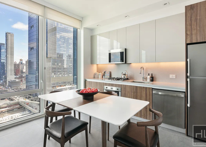 West 30th St - Photo 1